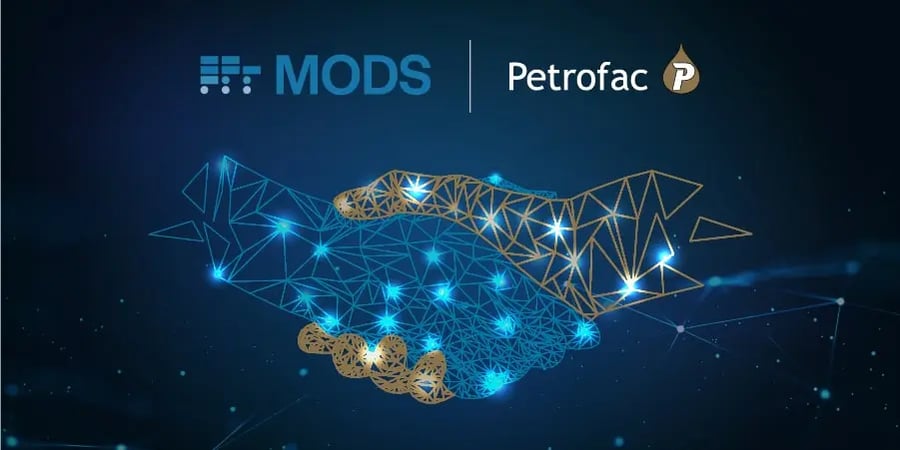 Connect-Petrofac-CaseStudy-Hands_1-min